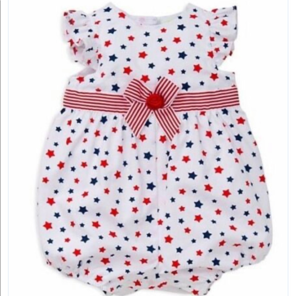 Great Fourth of July romper! Never worn  Size 6 months